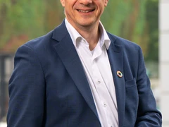 Dr. Thomas Schulte