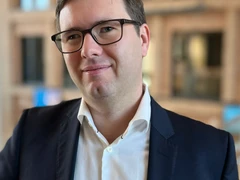 Alexander Schmidt